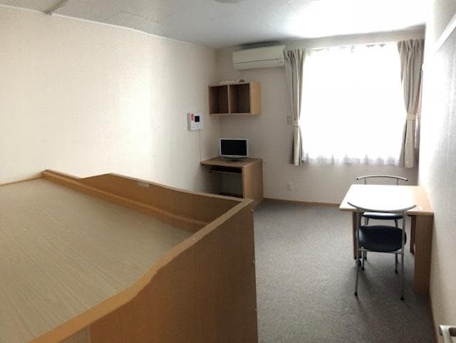 Preview interior of LEONEXT Seika