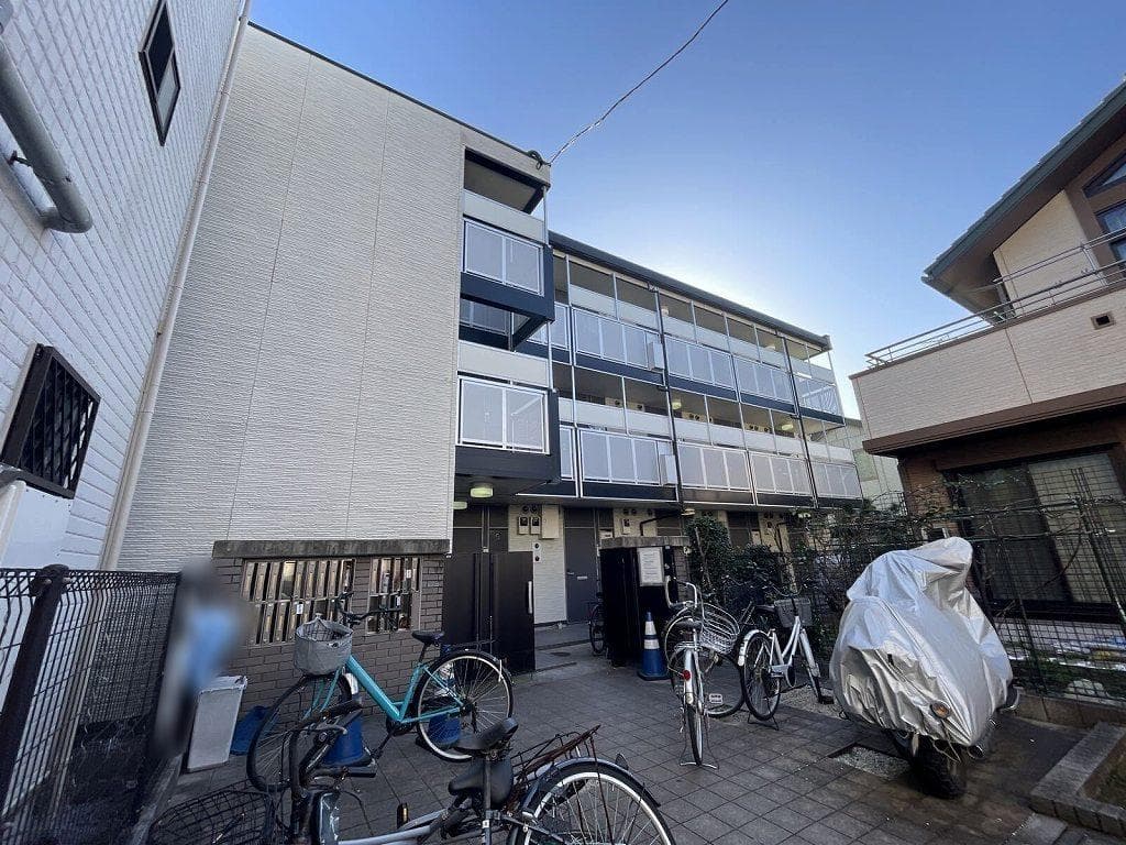 Main exterior of leopalace TownCourt III