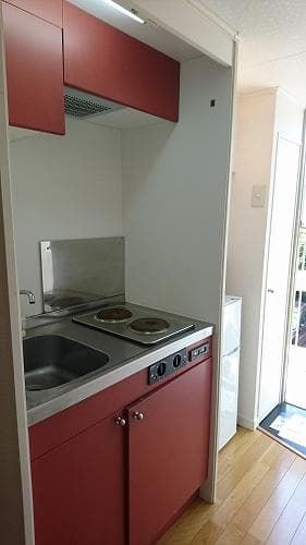 Room image 8
