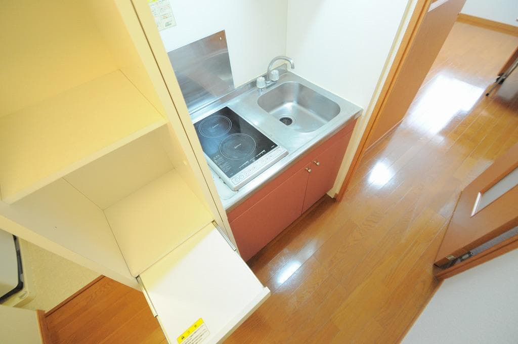 Room image 12
