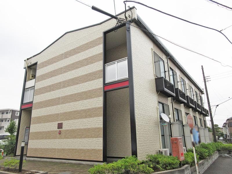 Main exterior of leopalace Crest Harajuku II