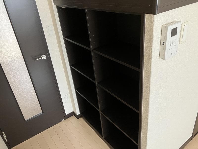 Room image 12