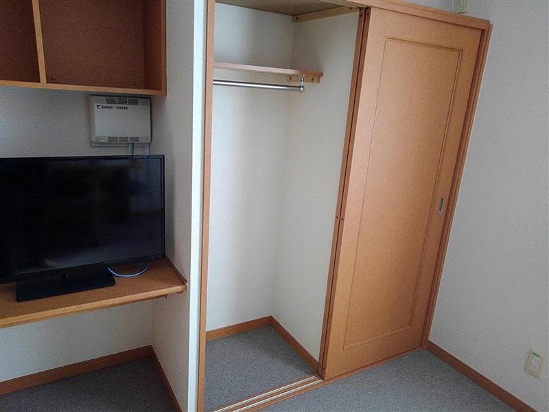 Room image 13