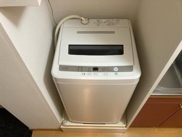 Room image 10