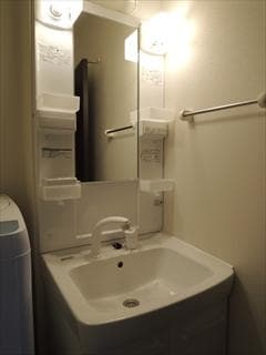 Room image 15