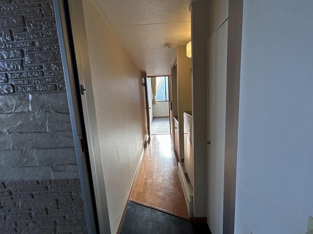 Room image 14