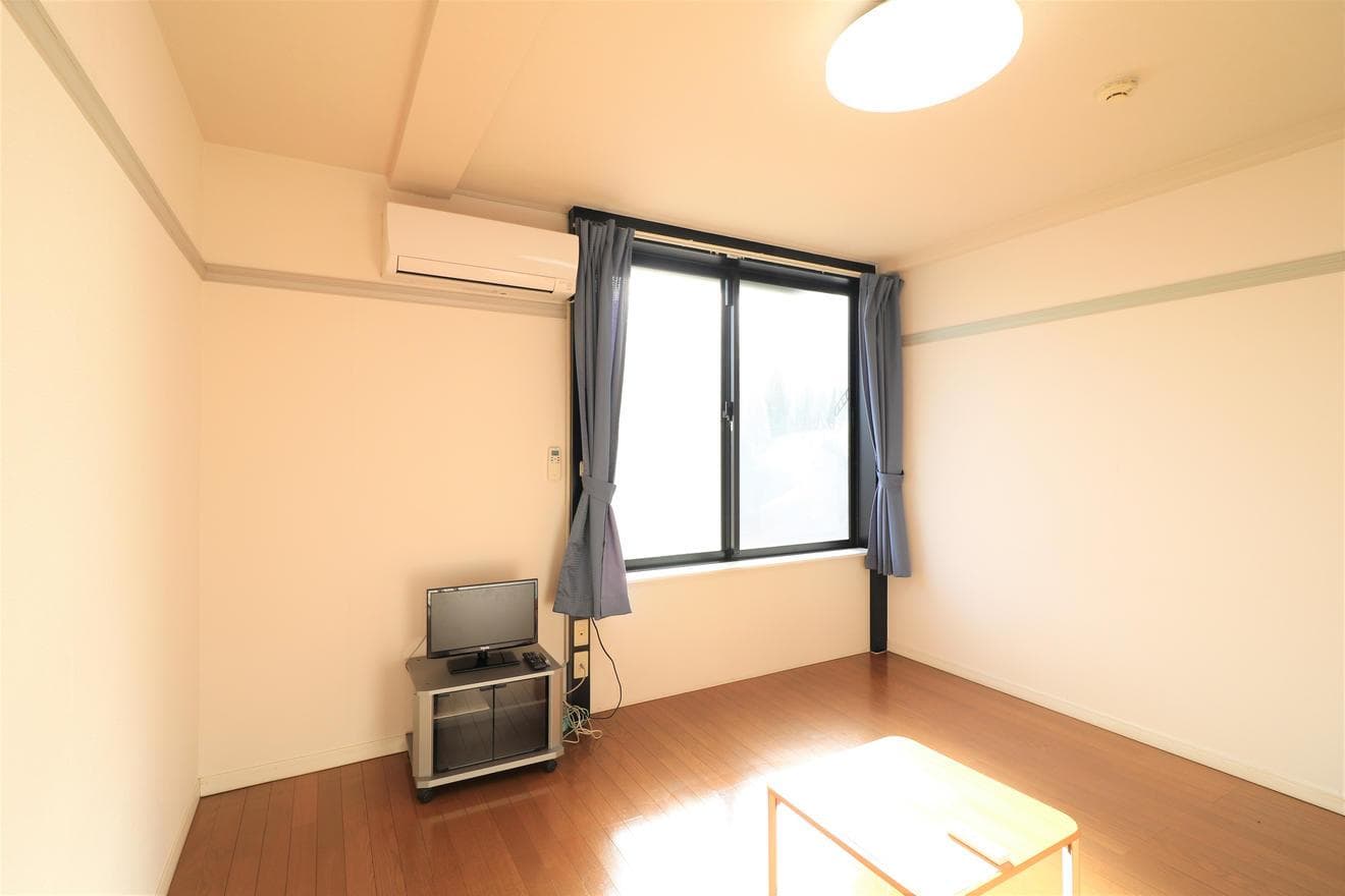 Preview interior of leopalace Life Tanaka