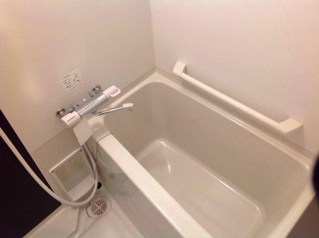 Room image 12