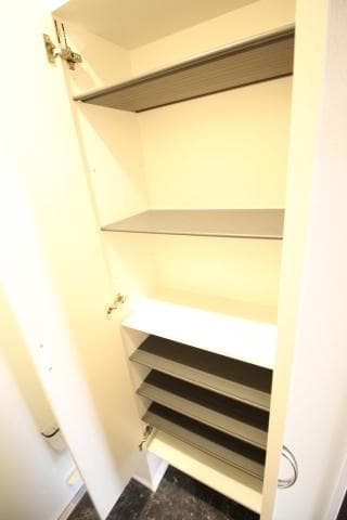 Room image 14