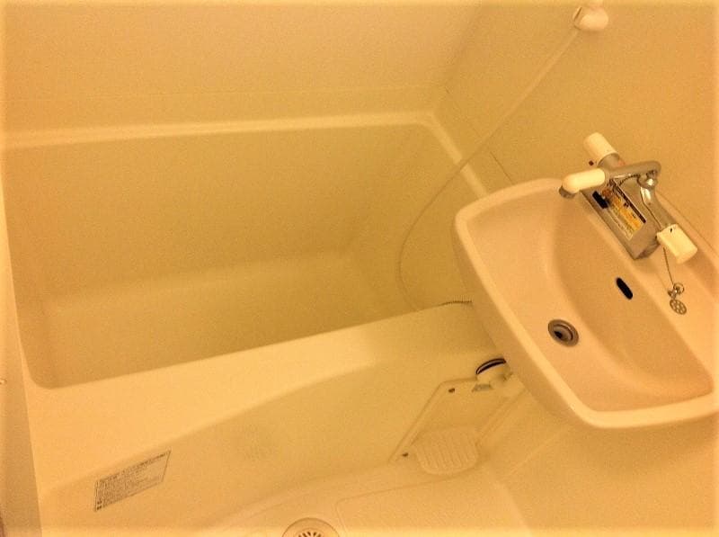 Room image 8