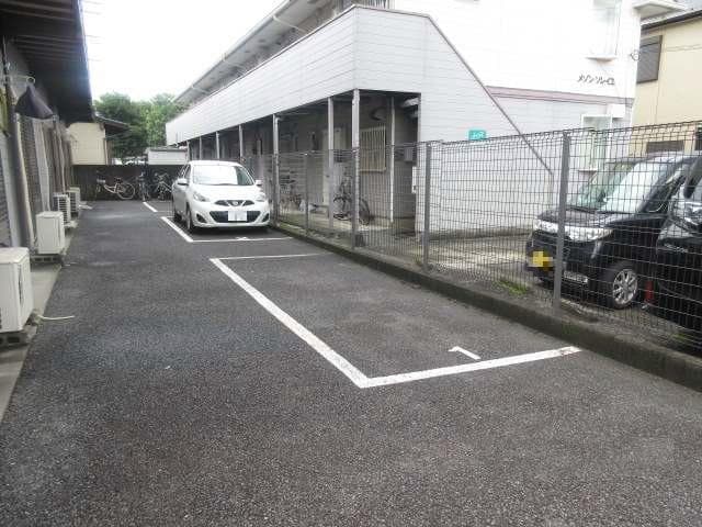 Room image 14