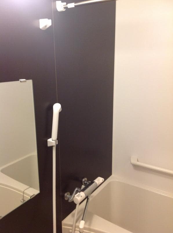 Room image 10