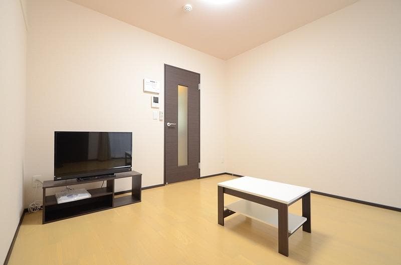 Preview interior of CLEINO Ishibashi