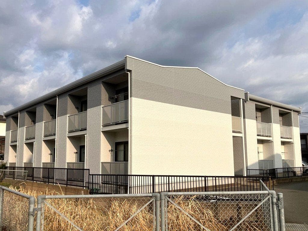 Main exterior of leopalace Amore II