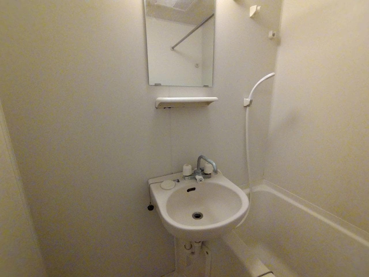 Room image 14