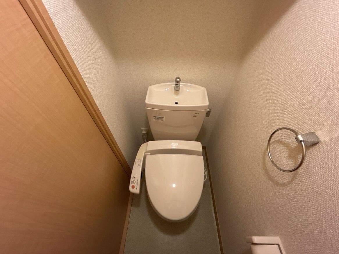 Room image 9