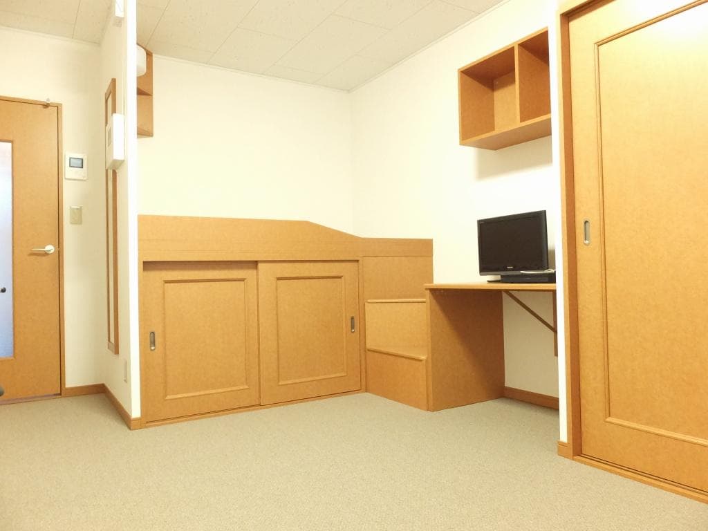 Preview interior of leopalace Suburban Home