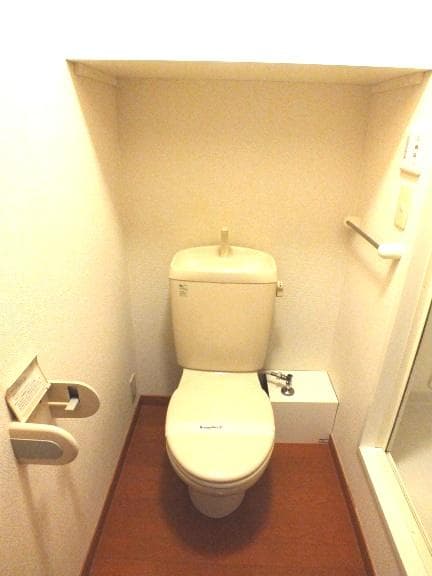 Room image 13
