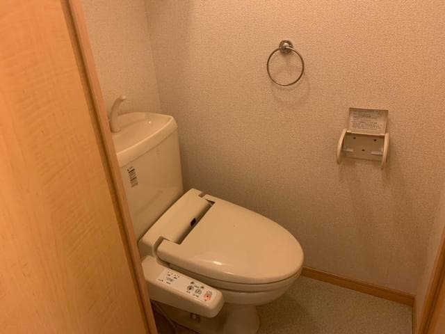 Room image 13