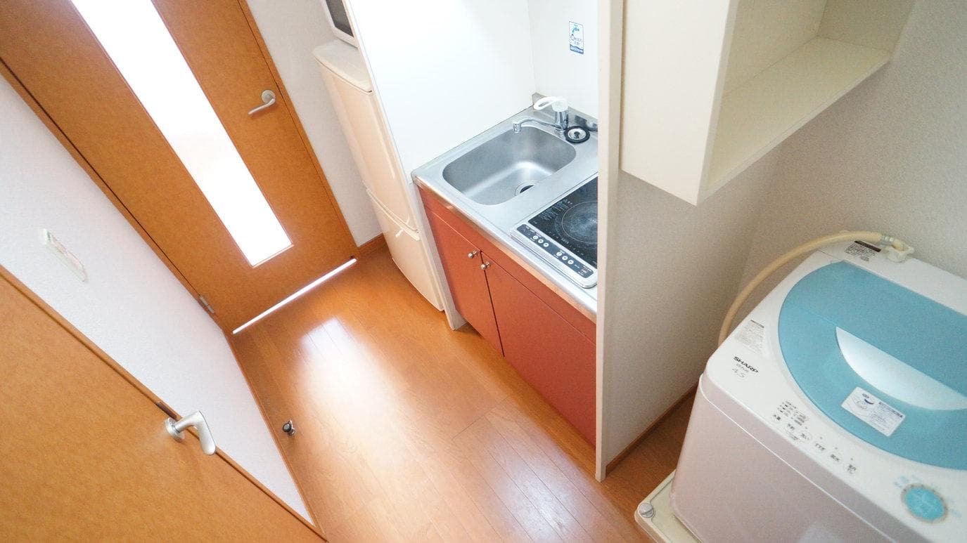 Room image 15