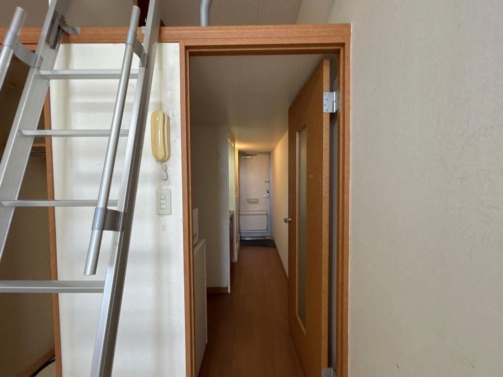 Room image 14