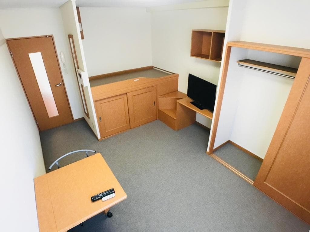 Preview interior of leopalace Hostel Yamashita