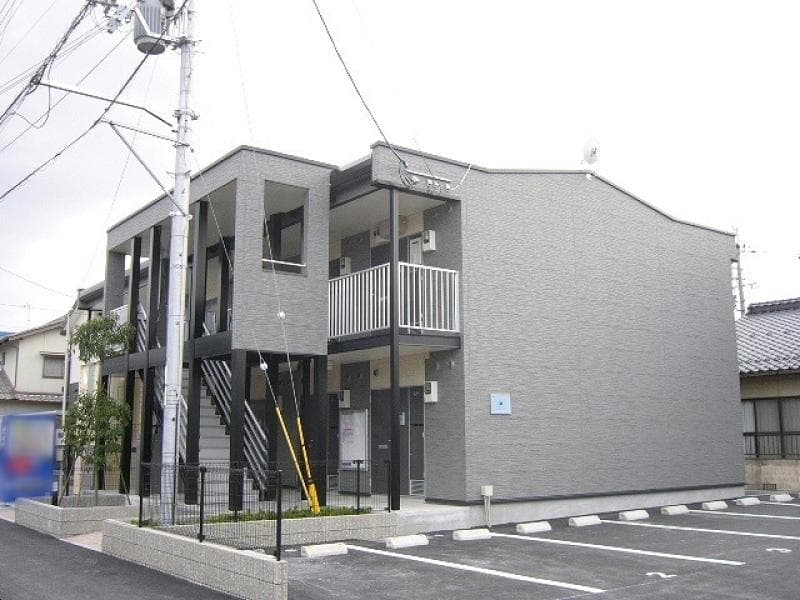 Main exterior of leopalace Sato