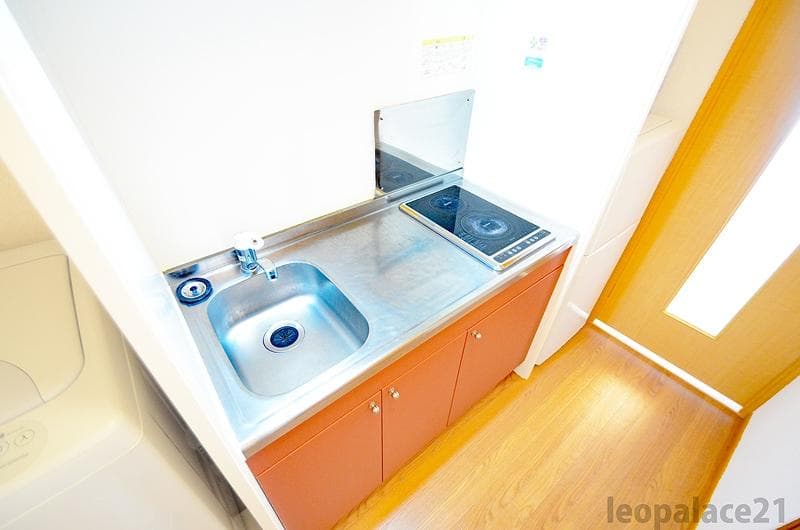 Room image 15