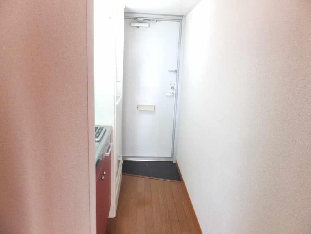 Room image 10