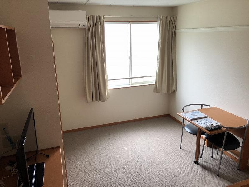 Room image 14