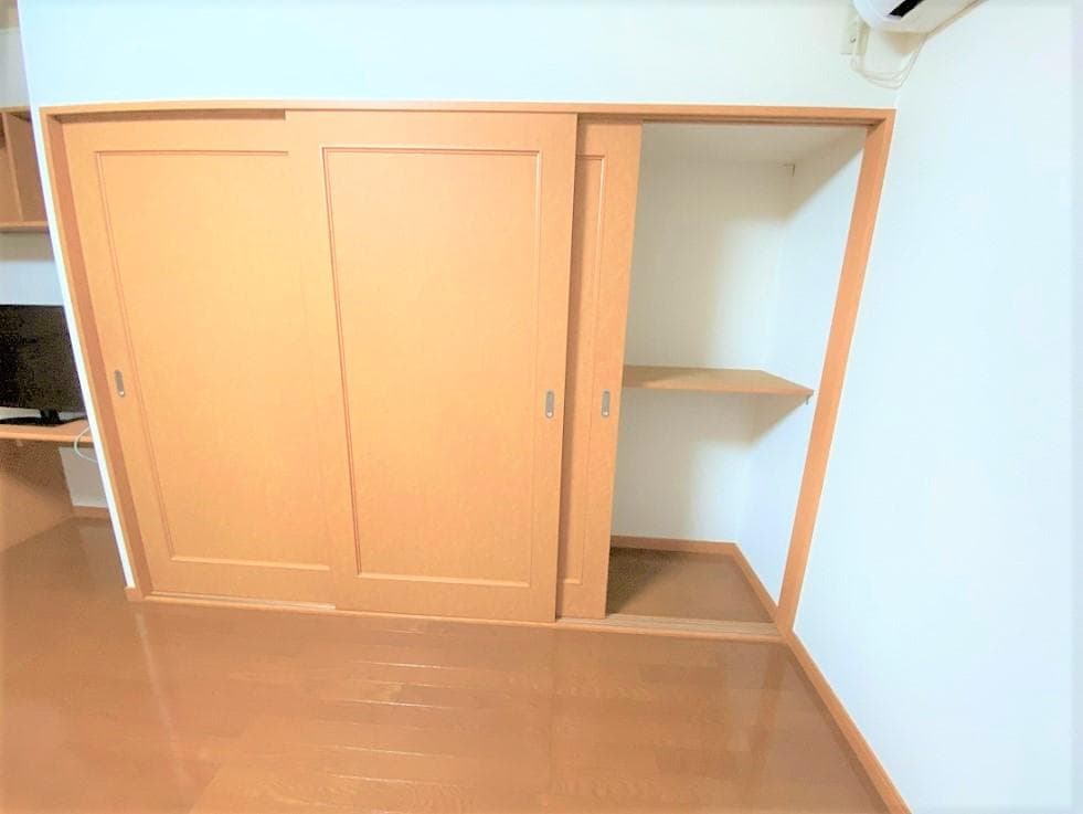 Room image 14