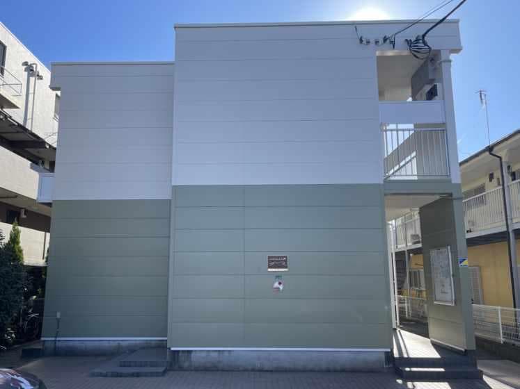 Main exterior of leopalace Kaneta