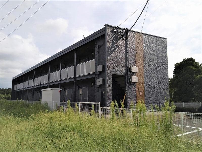 Main exterior of leopalace SEIZANSOU