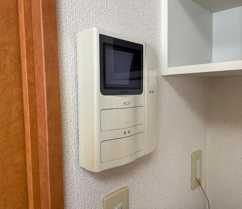 Room image 9