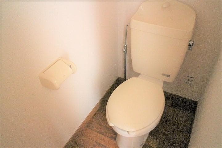 Room image 12