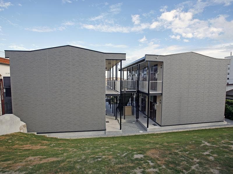 Main exterior of leopalace Sunrise Hill