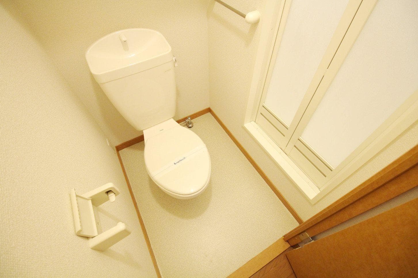 Room image 13