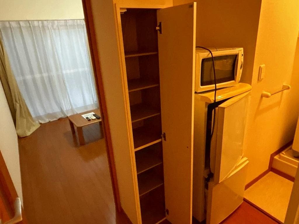 Room image 13