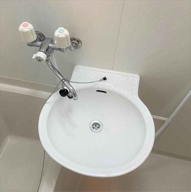 Room image 9
