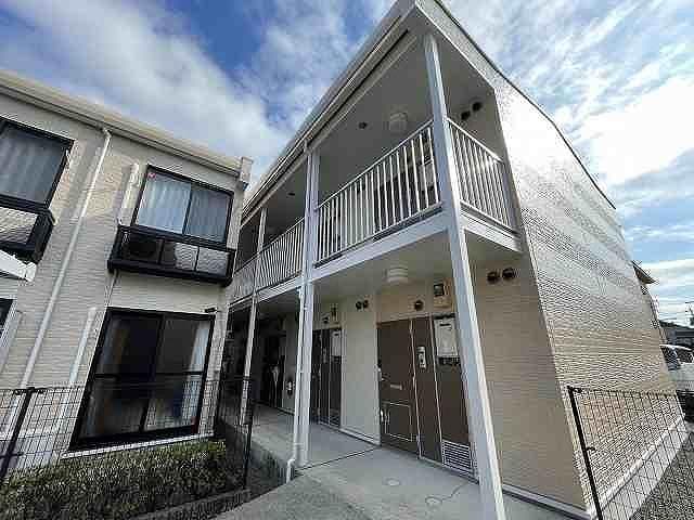 Main exterior of leopalace Sunshine 98