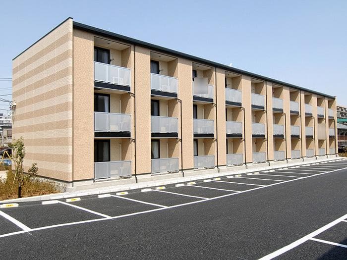 Main exterior of leopalace YK STYLE