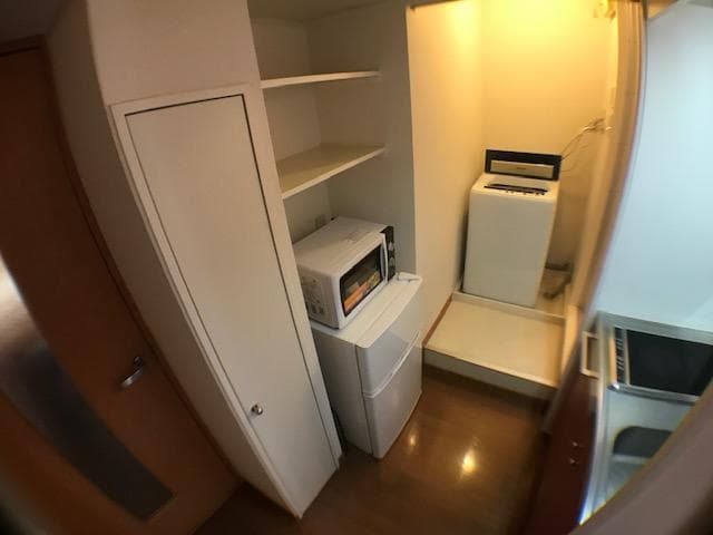 Room image 12