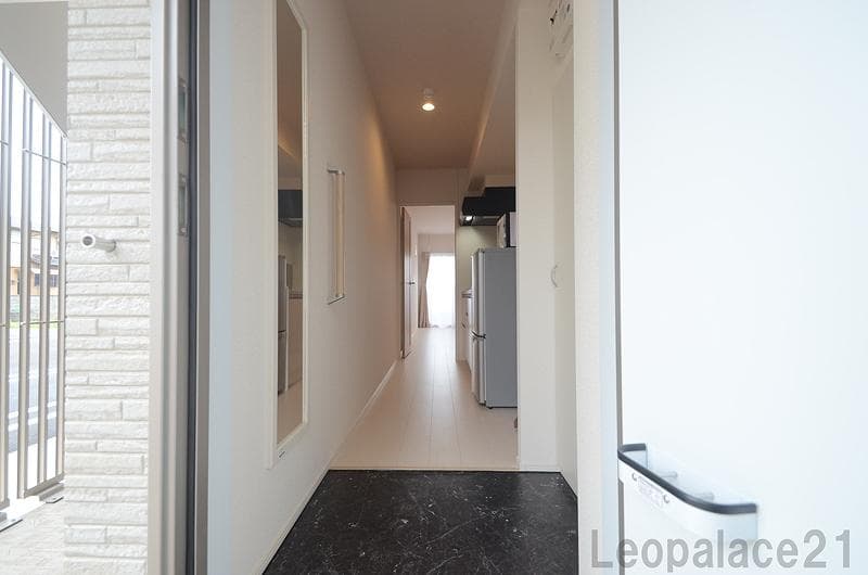 Preview interior of CLEINO Laluce Iizuka