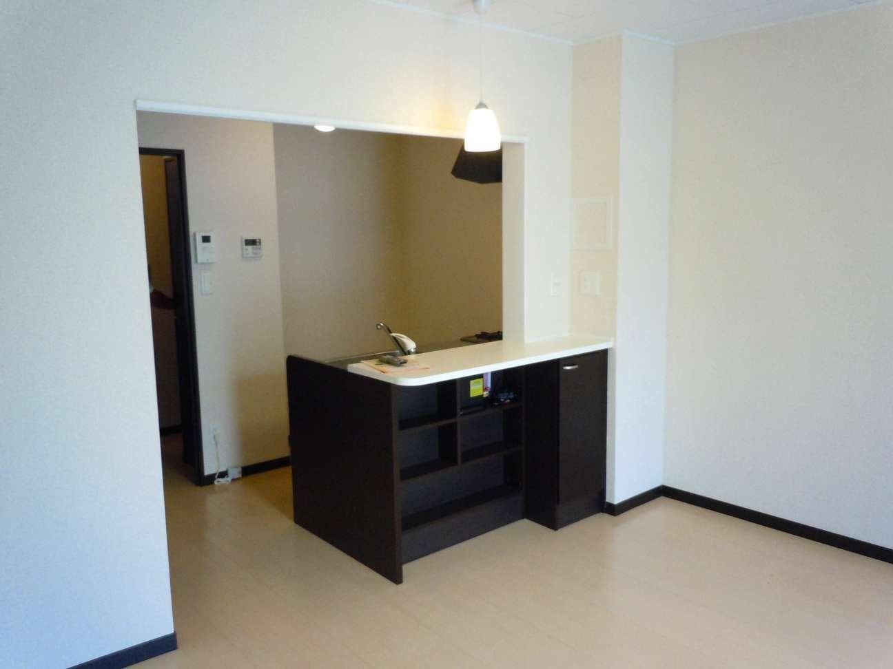 Preview interior of LEONEXT Suehiro