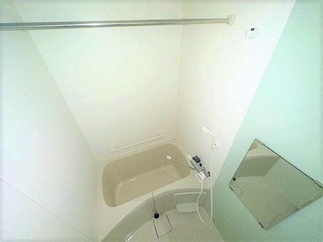 Room image 14