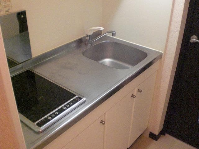 Room image 11