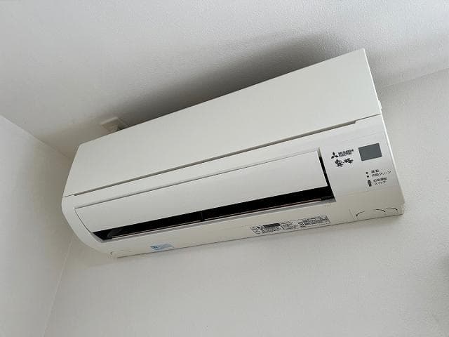 Room image 9
