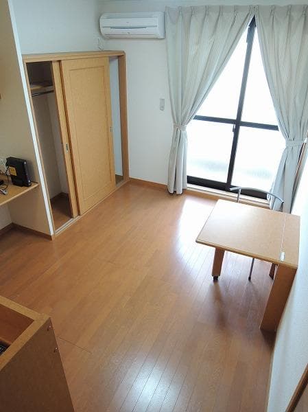 Preview interior of leopalace Camellia Hitachino II