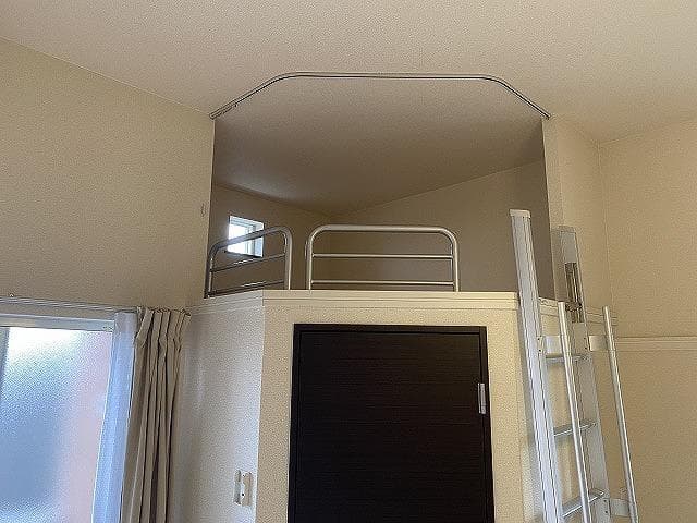 Room image 13