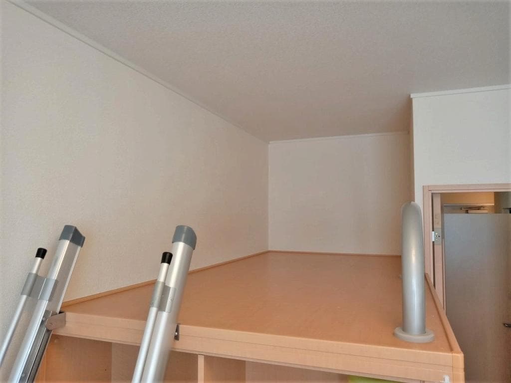 Room image 15